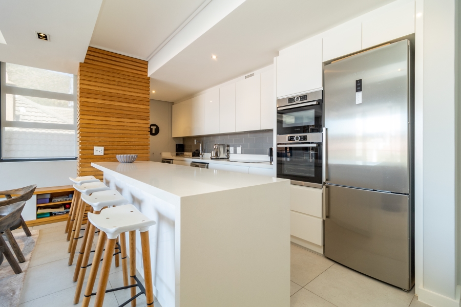 To Let 2 Bedroom Property for Rent in Fresnaye Western Cape